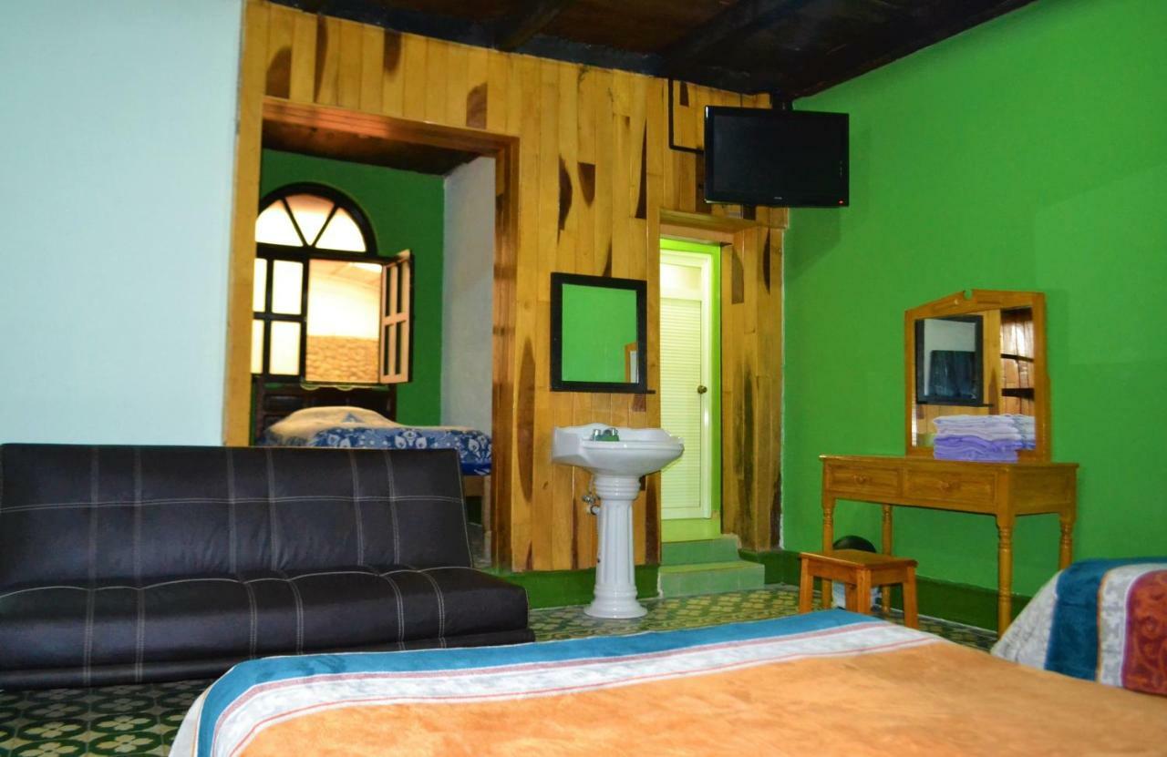 Hotel Delfin Comitan Dış mekan fotoğraf