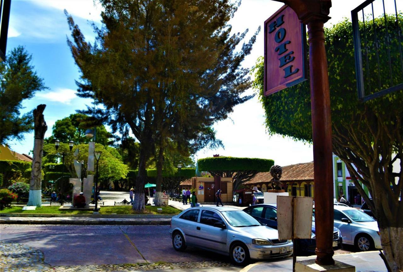Hotel Delfin Comitan Dış mekan fotoğraf